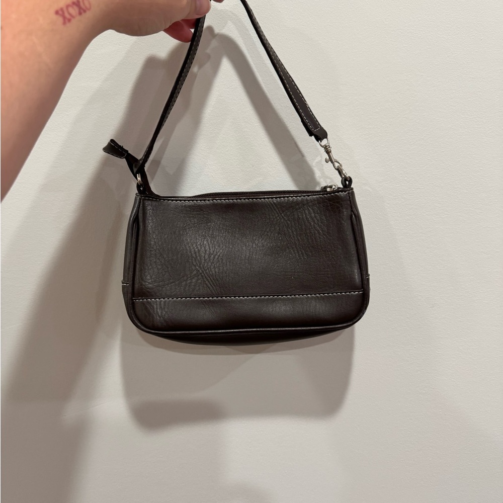 Vintage Coach Black Leather Shoulder Bag